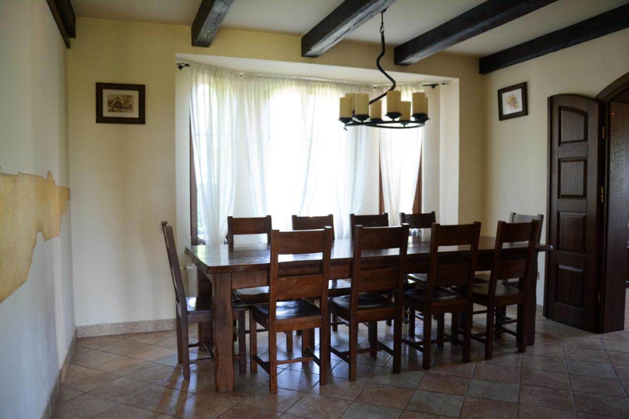 Quo Vadis Lounge Bed & Breakfast คาชิเมียร์ซ ดอลนี ภายนอก รูปภาพ